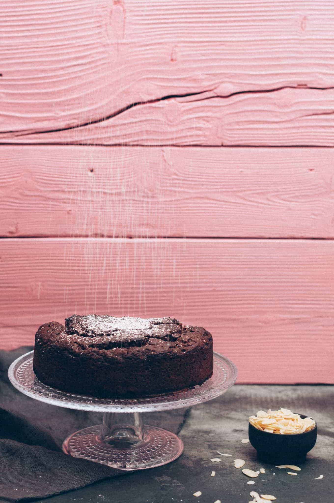 1-BOWL vegan cherry chocolate cake recipe