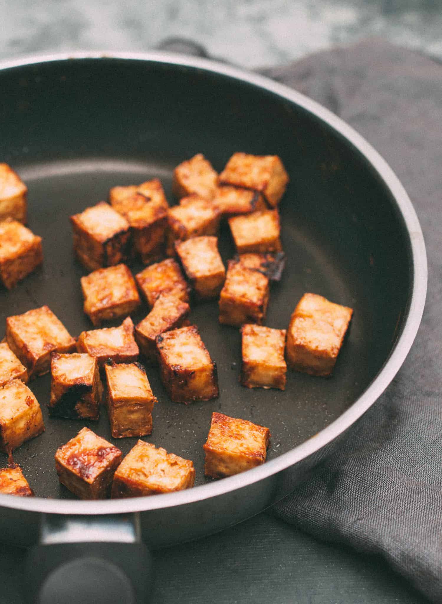 Mandelbutter Tofu mit grünen Bohnen veganes glutenfreies Rezept