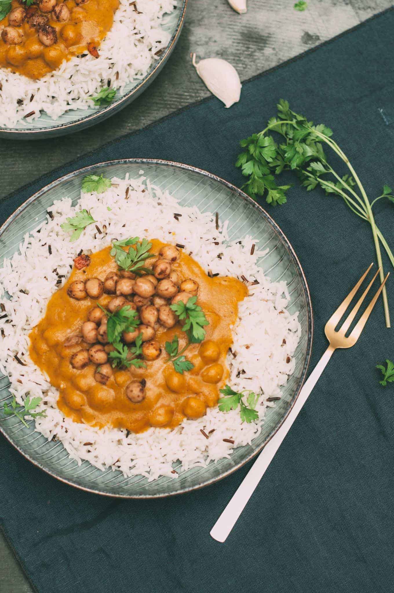 veganes Masala Kichererbsen Curry (30 Minuten) — VEGANE VIBES