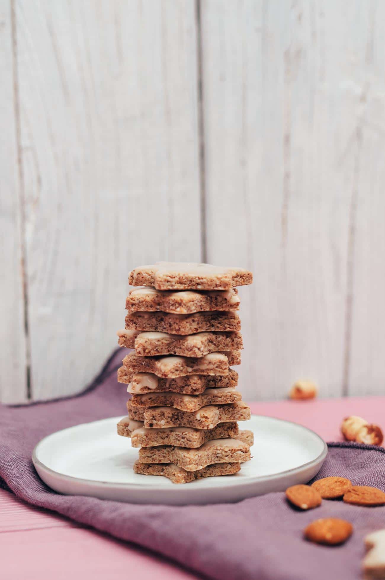 6-Ingredient Vegan Cinnamon Stars Recipe, Perfect for Christmas