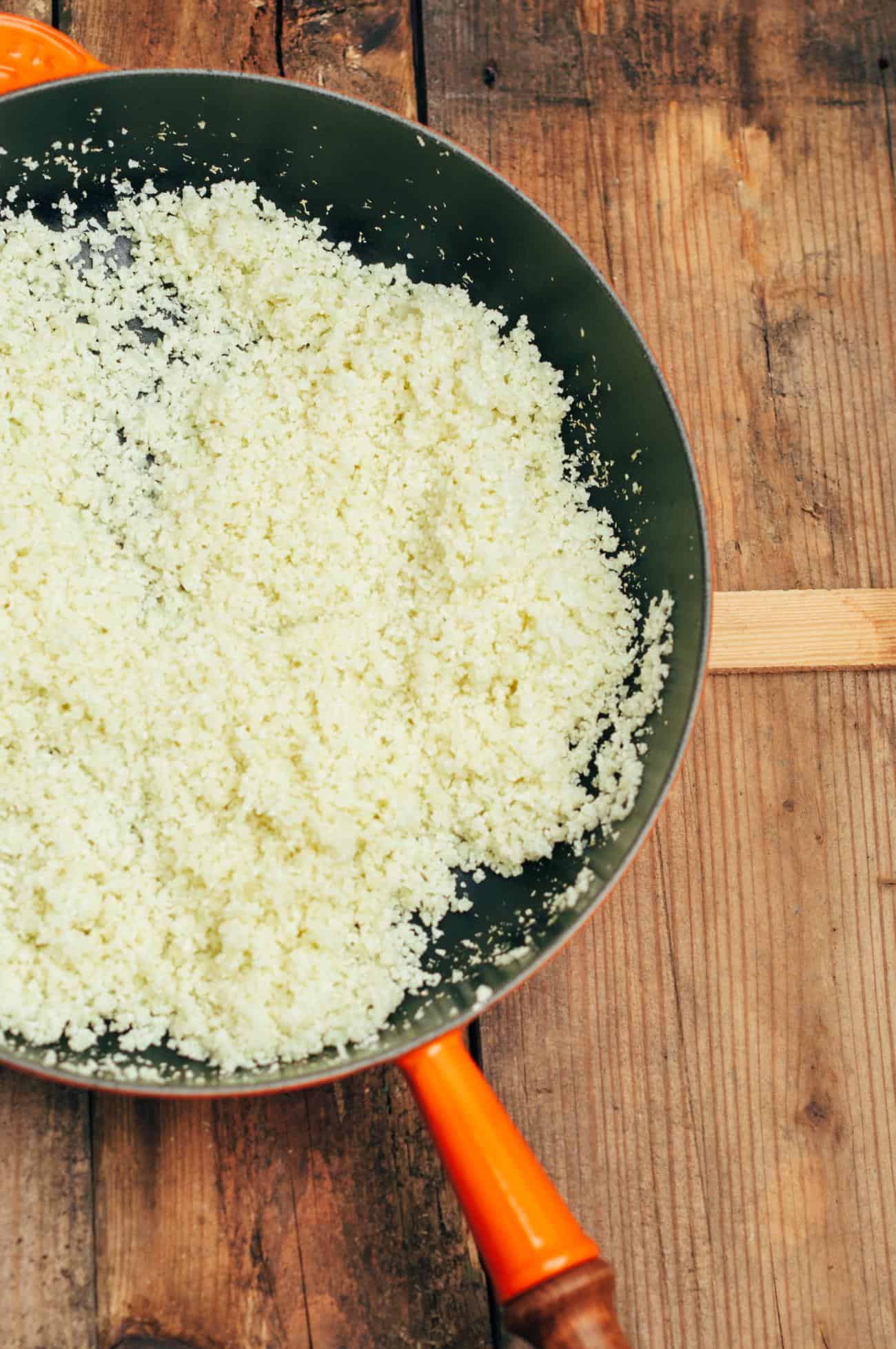 Stir-Fry mit Blumenkohl Reis (30 Minuten!) Rezept