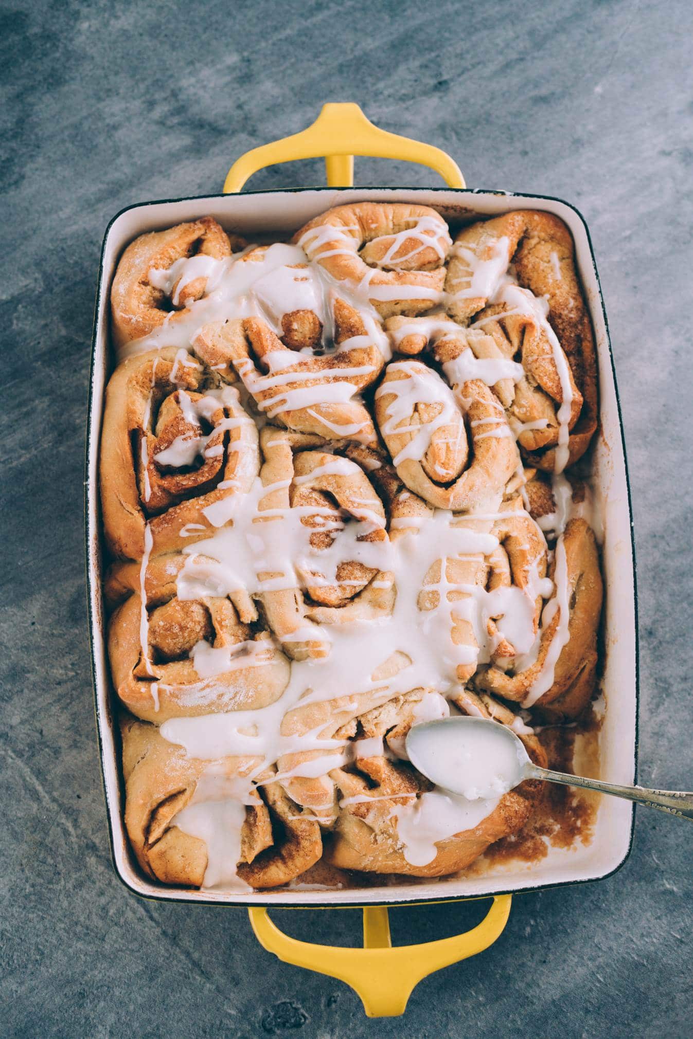 The simplest vegan cinnamon buns recipe