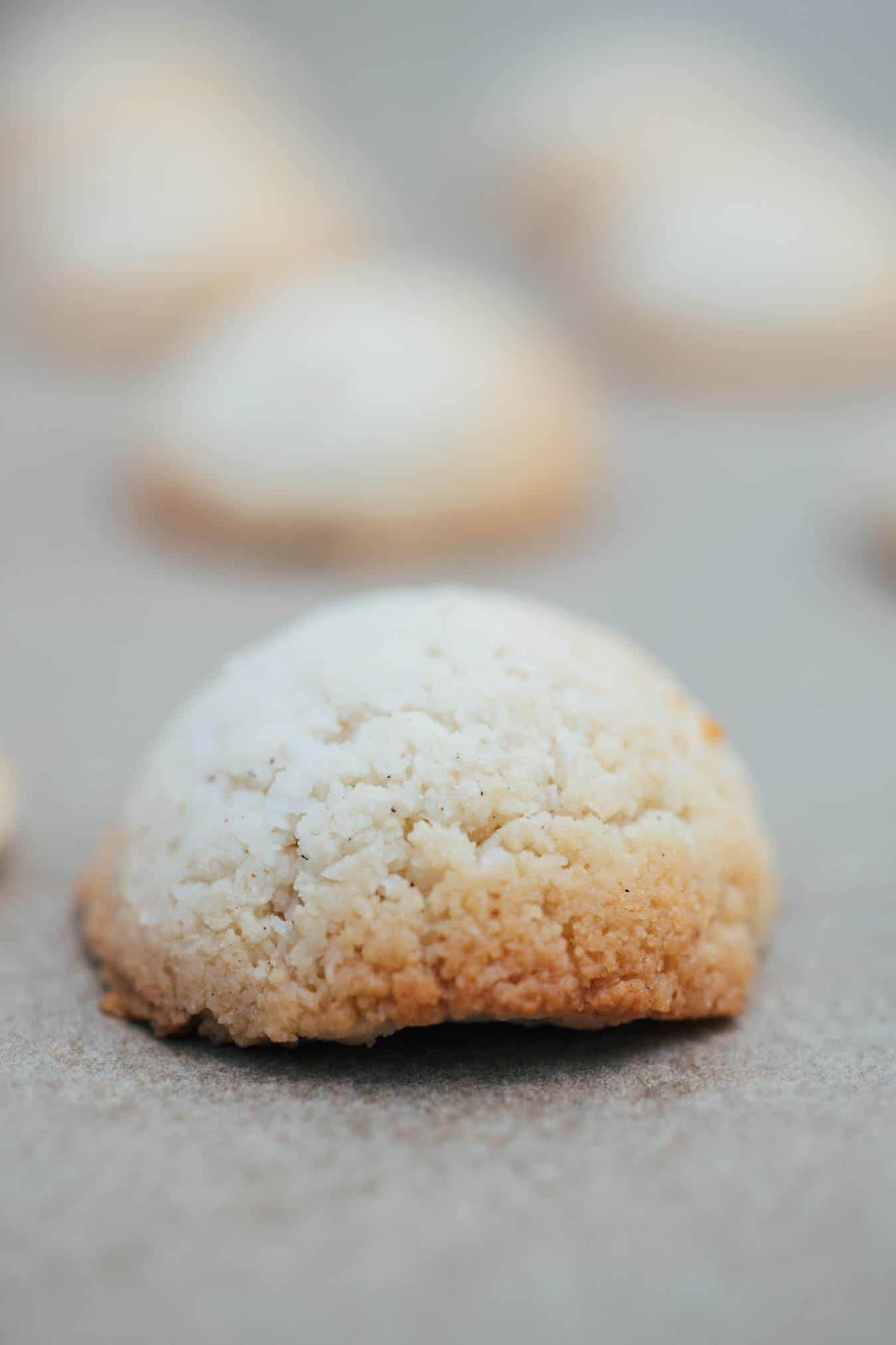 easy vegan coconut macaroons 5 ingredients recipe