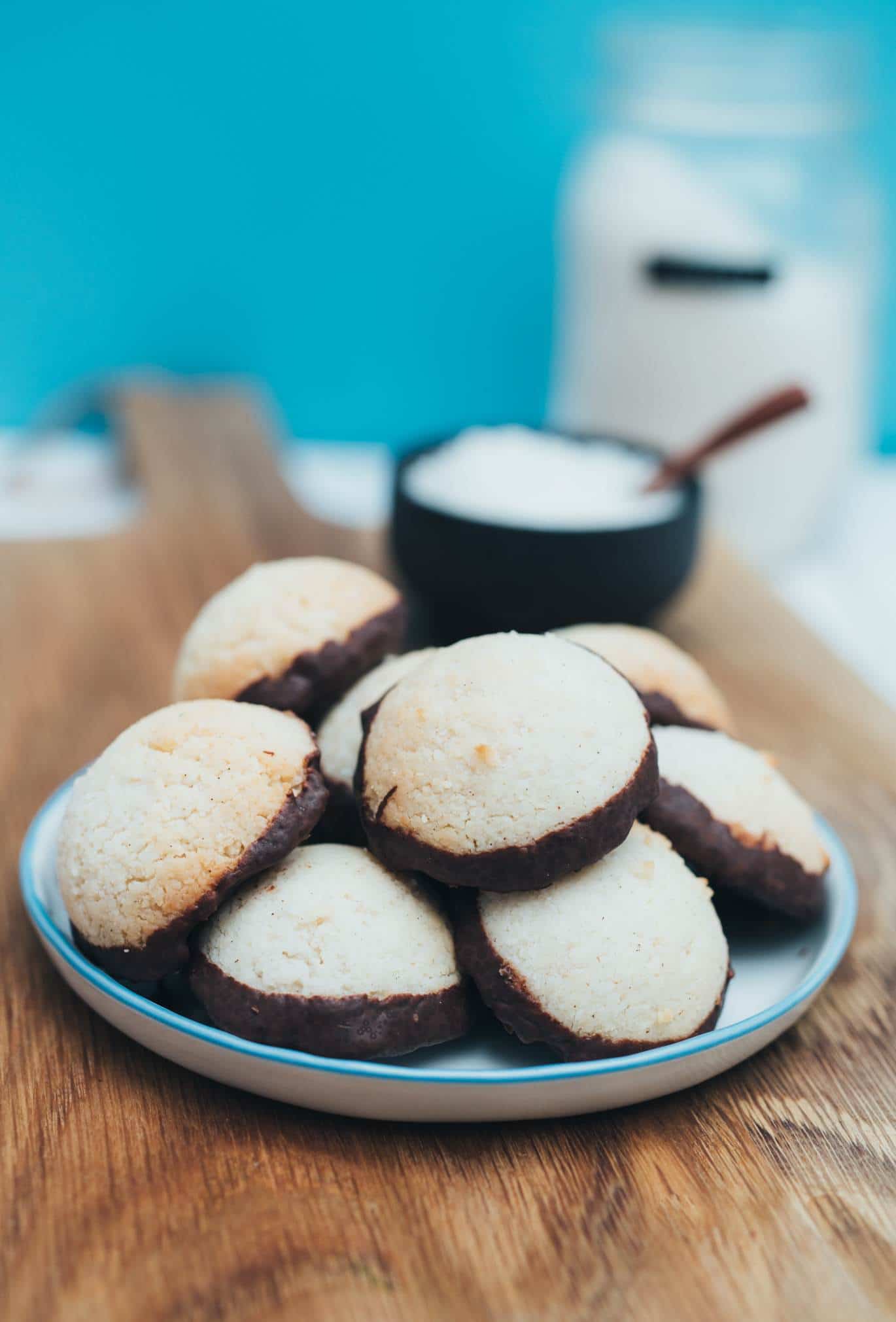 easy vegan coconut macaroons 5 ingredients recipe