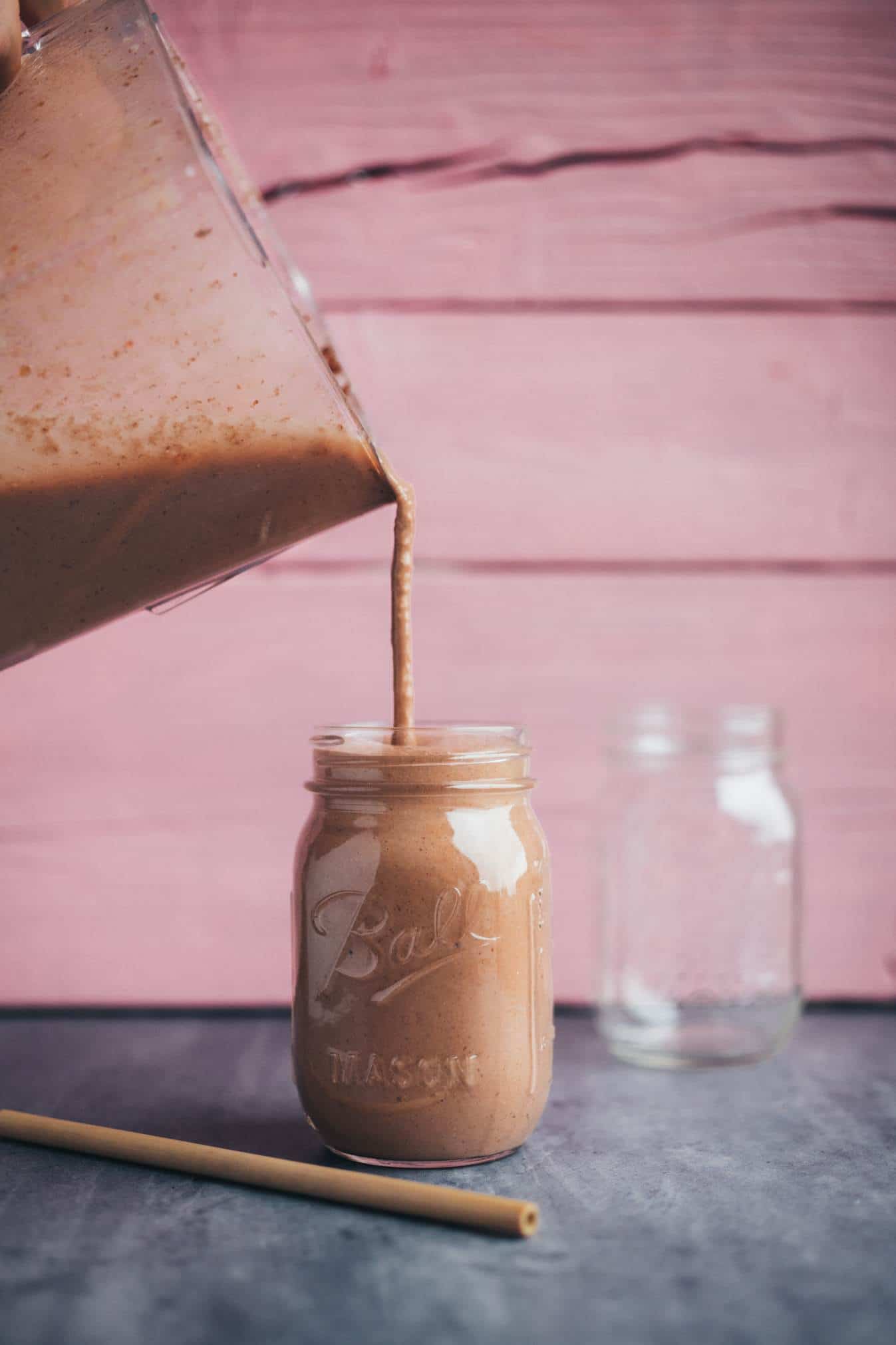 creamy chocolate chia smoothie