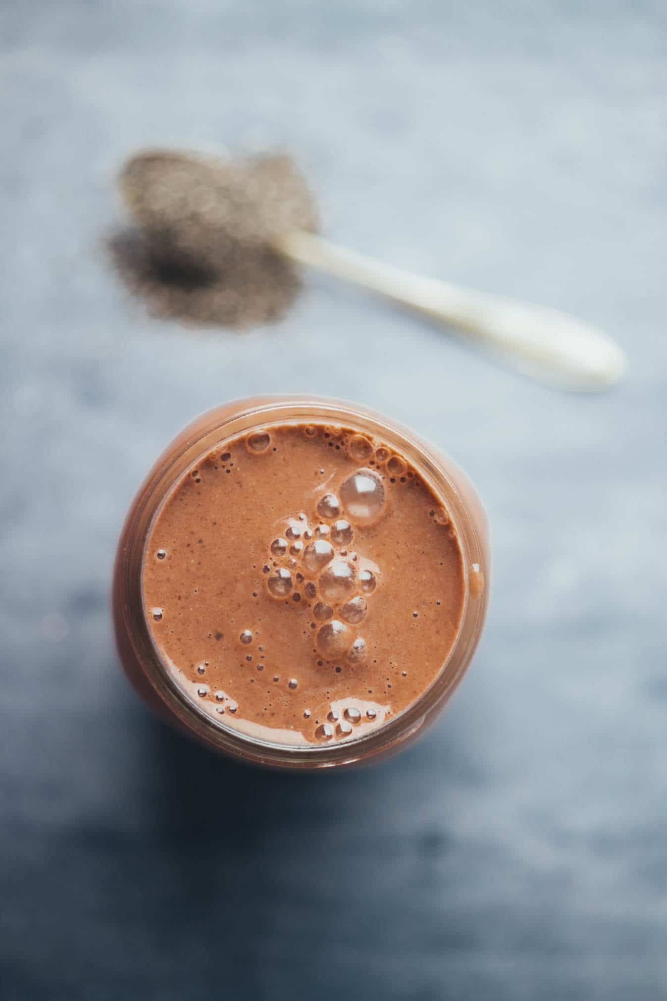 creamy chocolate chia smoothie