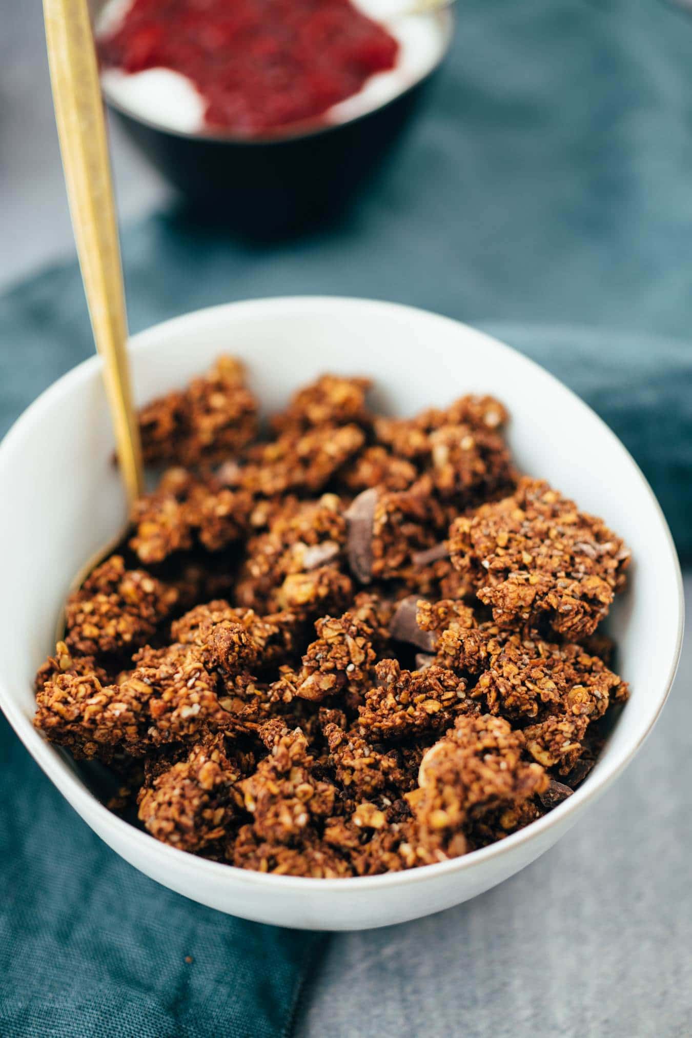 vegan chocolate coconut granola recipe