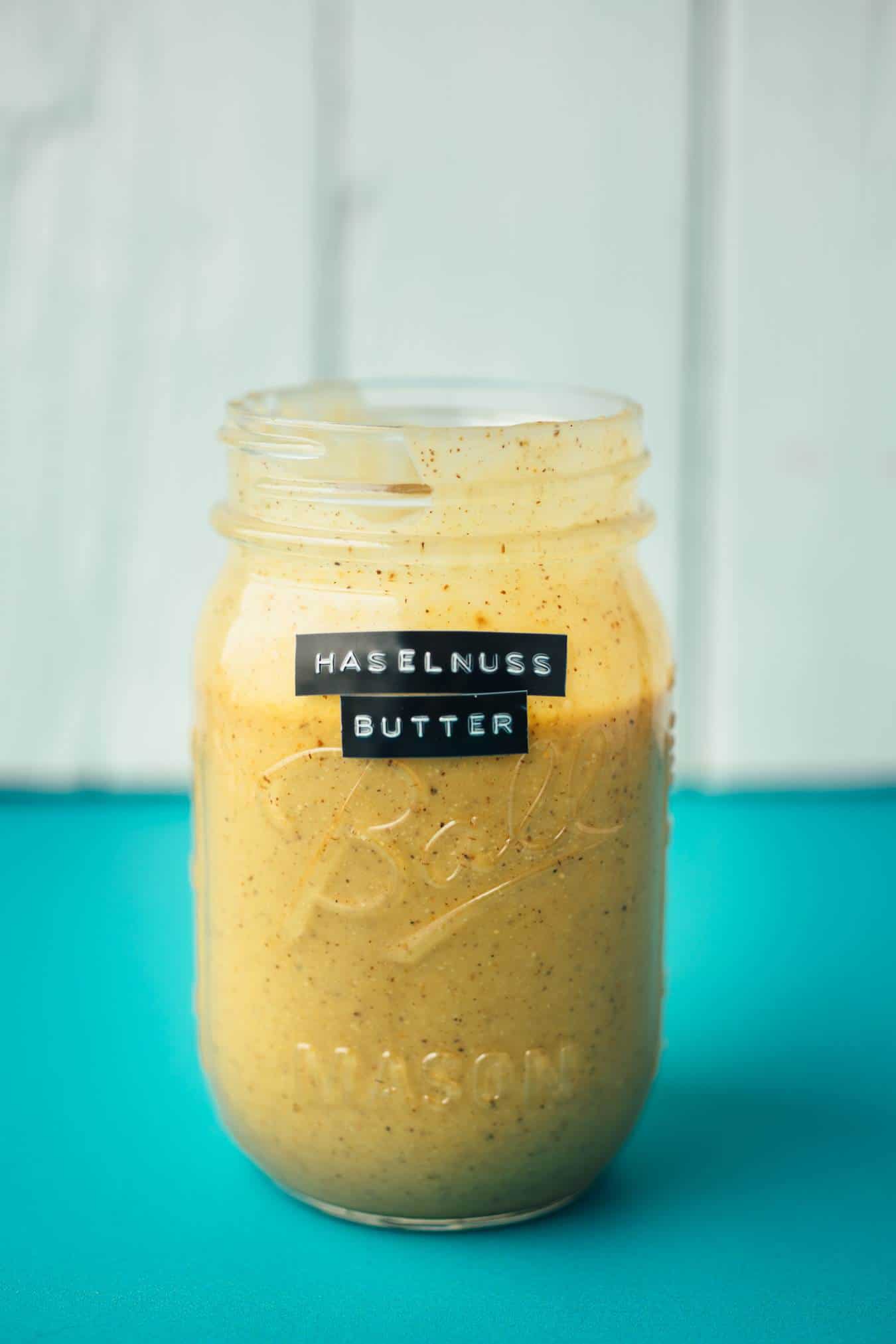 Make hazelnut puree yourself