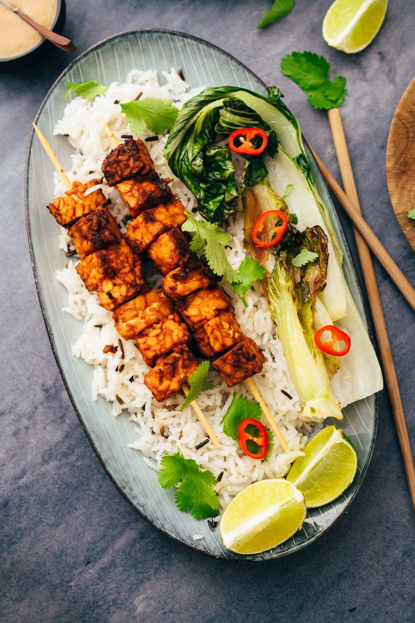 crispy vegan tempeh skewers with peanut butter sauce  