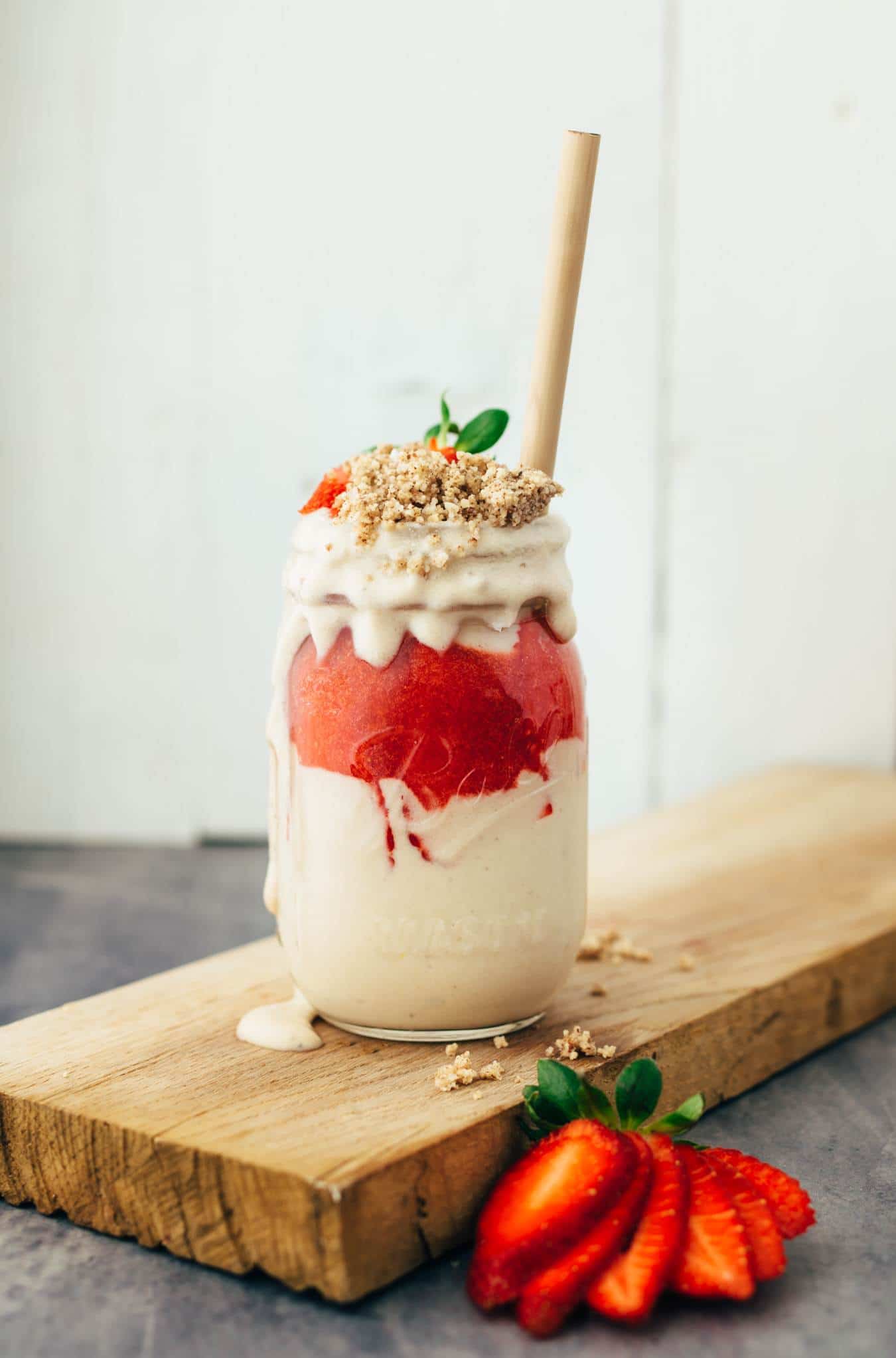 Strawberry protein smoothie with delicious pecan nut crunch recipe