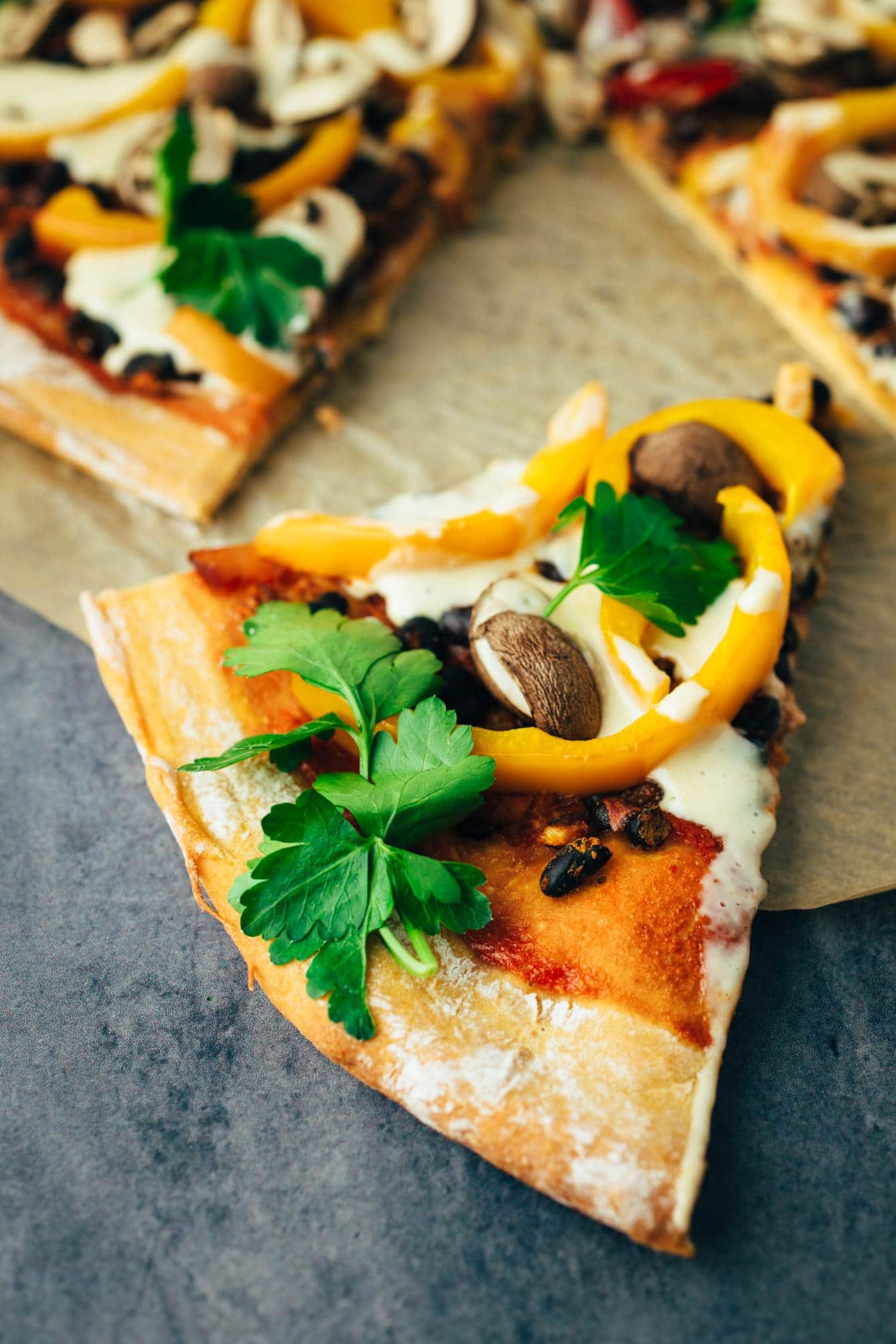 Tex Mex Pizza mit veganer Majo Rezept