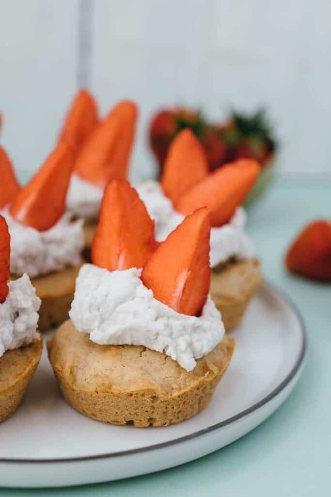 quick vegan strawberry shortcake with coconut cream (gluten free) recipe