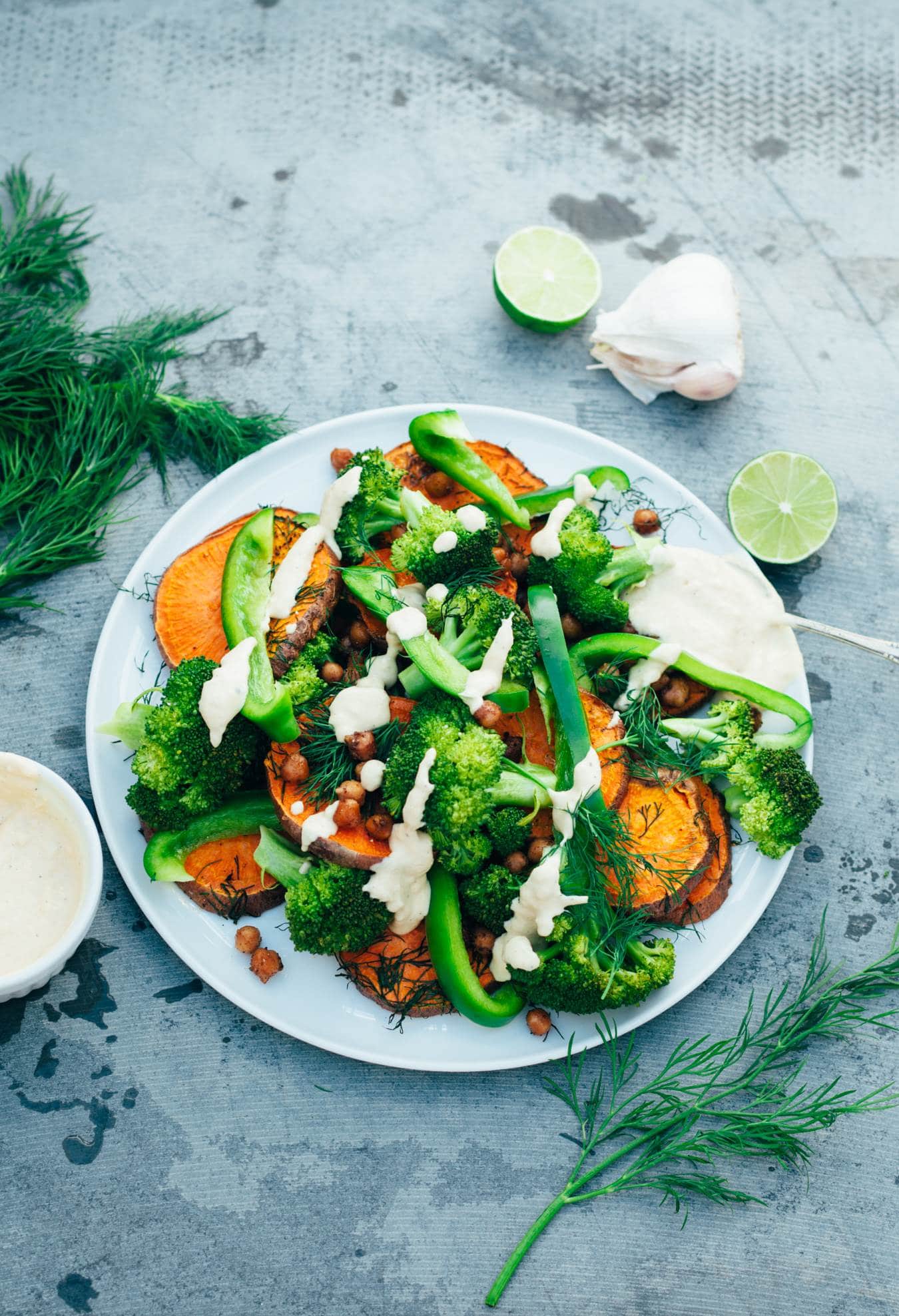 Süßkartoffel Kichererbsen Salat (30 Minuten) Rezept