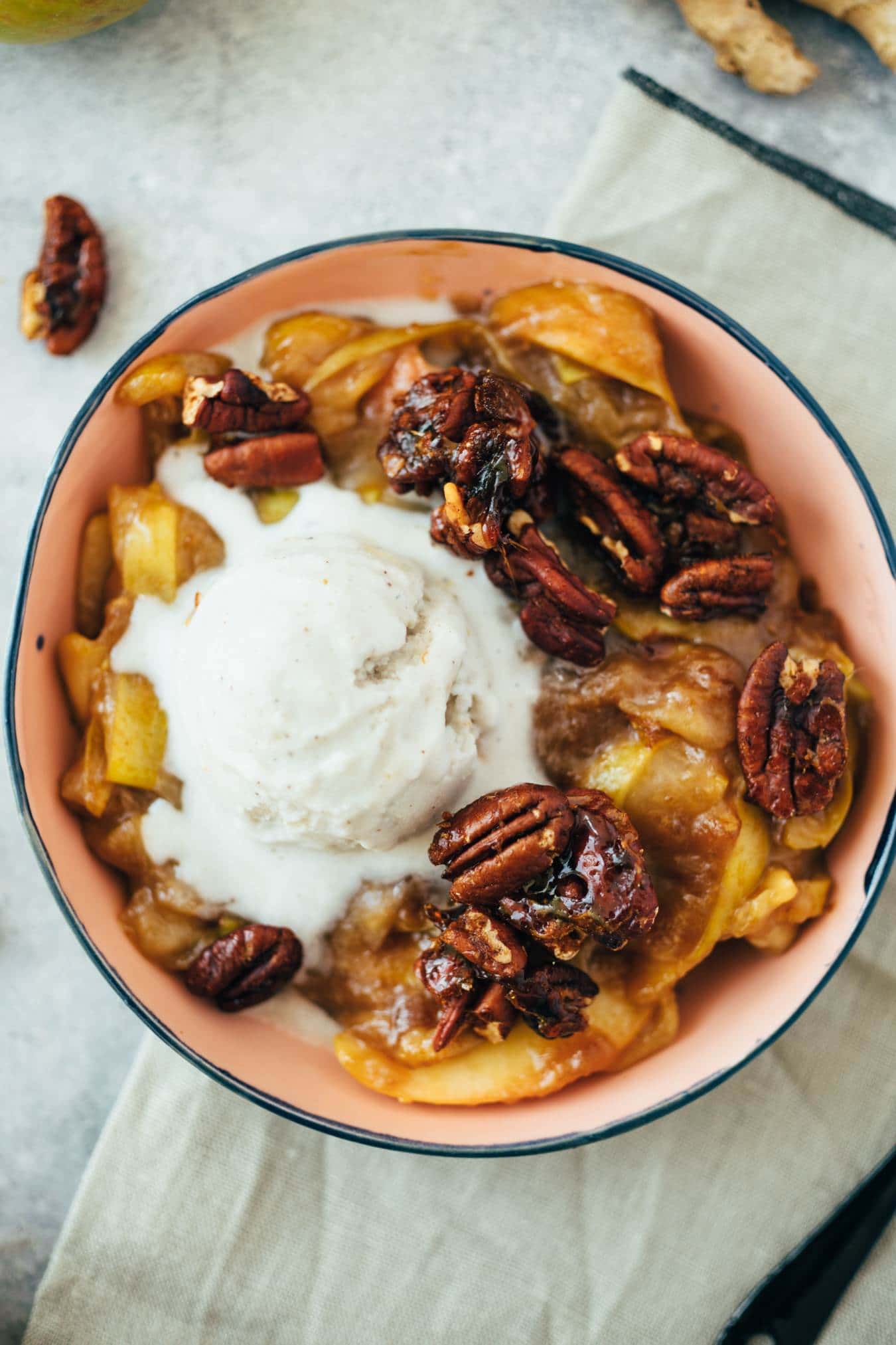 caramelized apples and pecans recipe