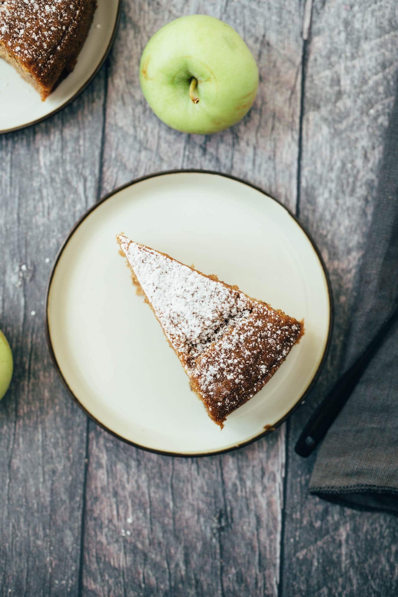 Kuchen mit karamellisierten Äpfeln (GF/VEGAN) Rezept