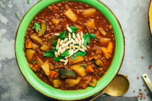 Leckere Linsensuppe für jeden Tag (30 Minuten)