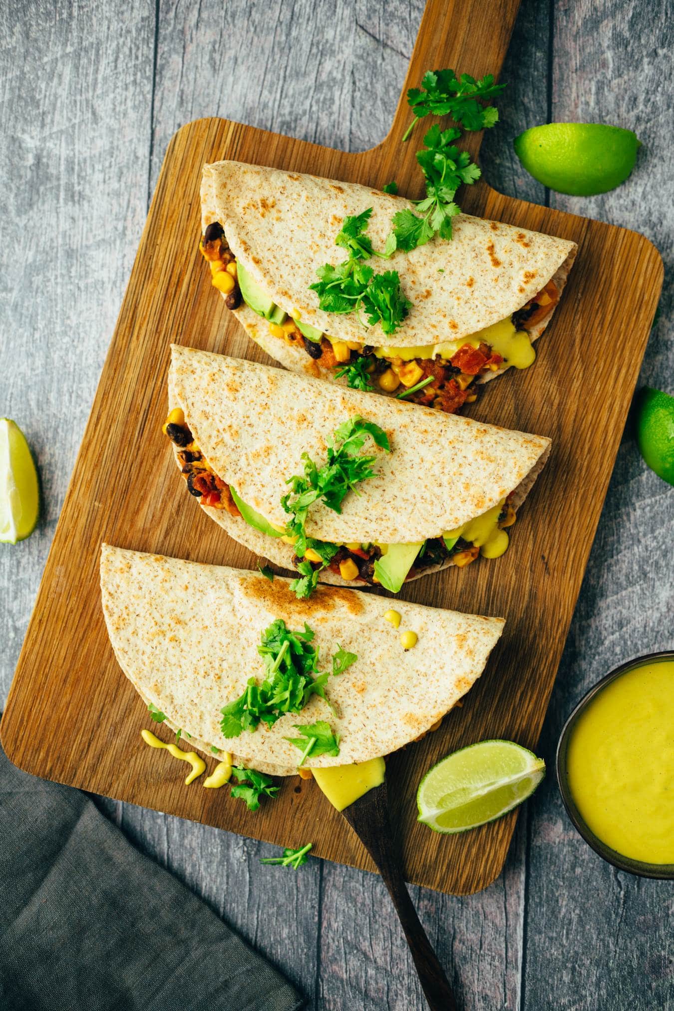 Vegane Quesadillas (30 Minuten) Rezept (GF+LF)