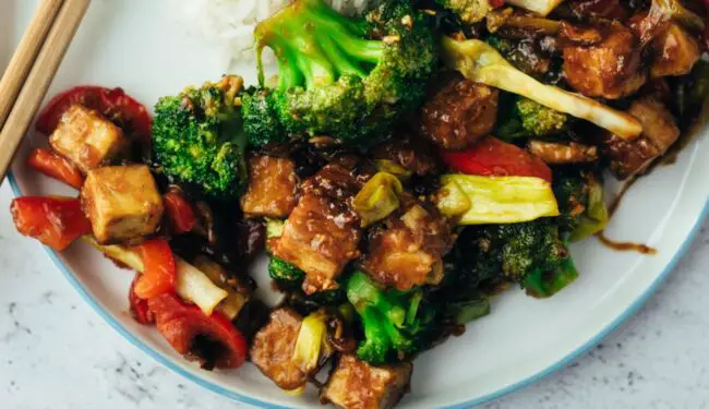 Tofu Stir Fry (30 Minuten) Rezept