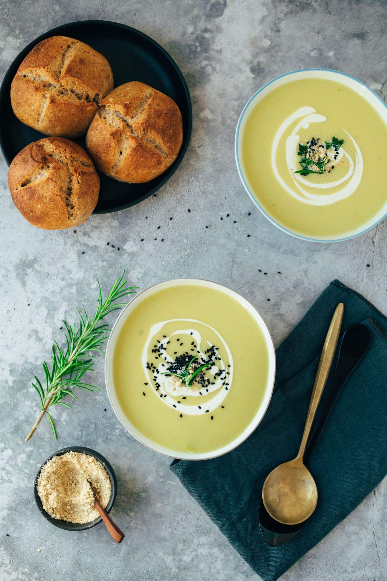 Potato leek soup vegan recipe