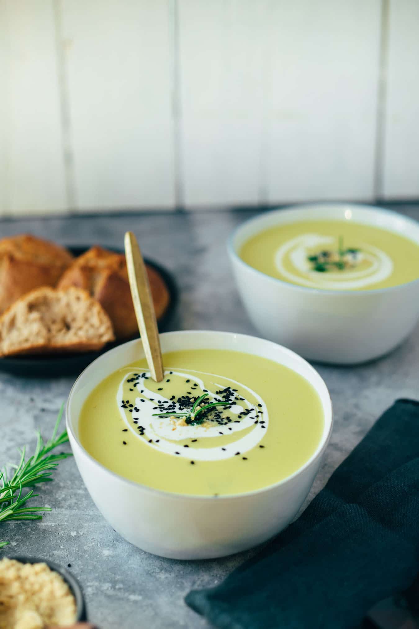 Potato leek soup vegan recipe