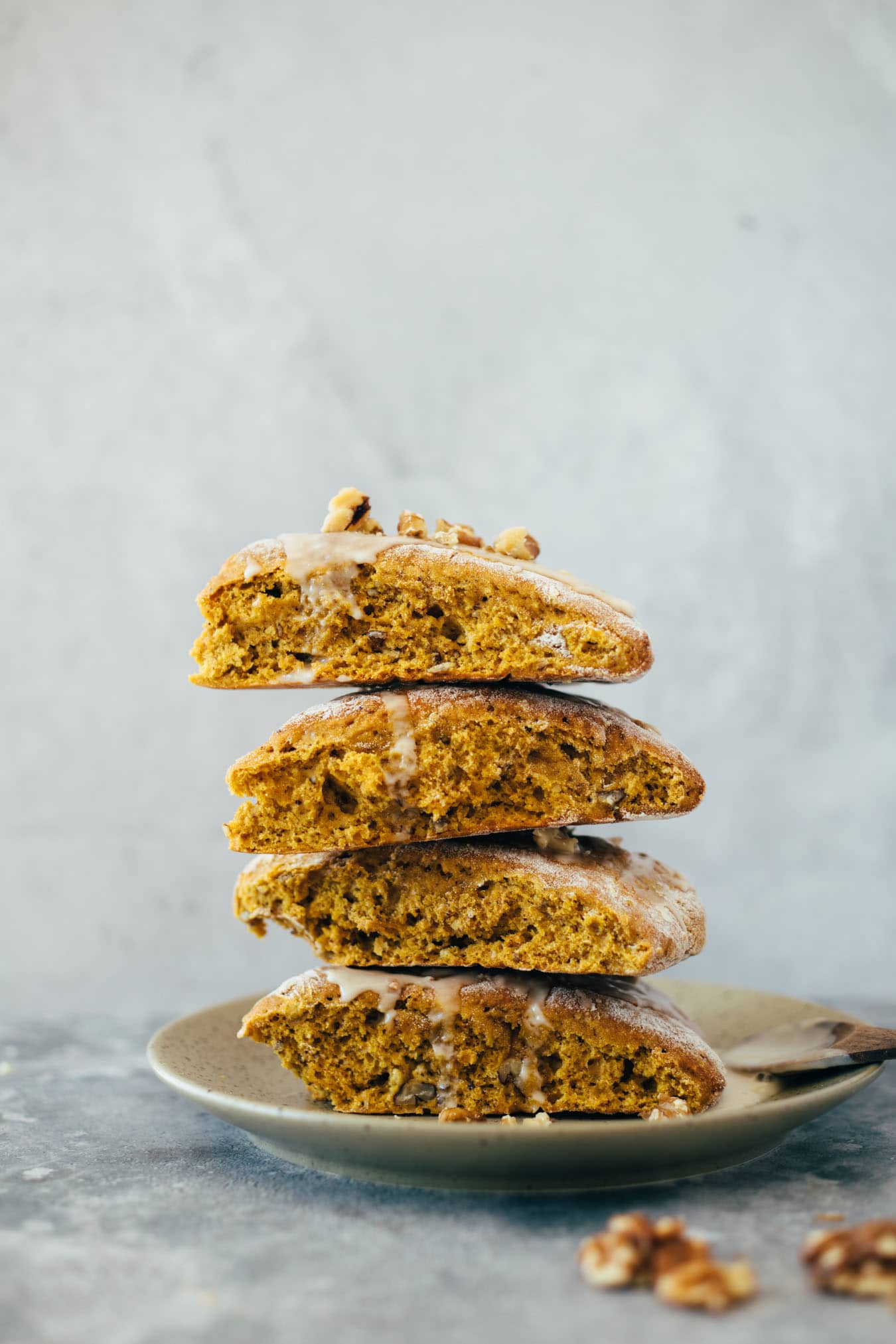 Kürbis Scones mit Frosting (35 Minuten) veganes Rezept