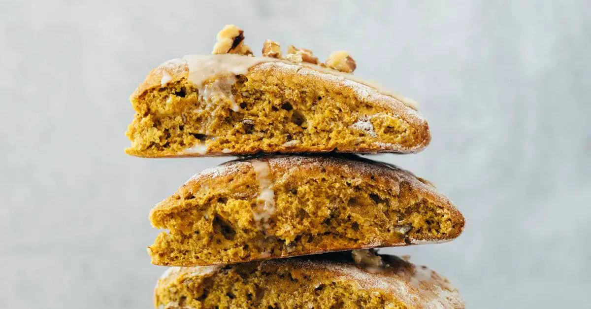 Kürbis Scones mit Frosting (35 Minuten) — VEGANE VIBES