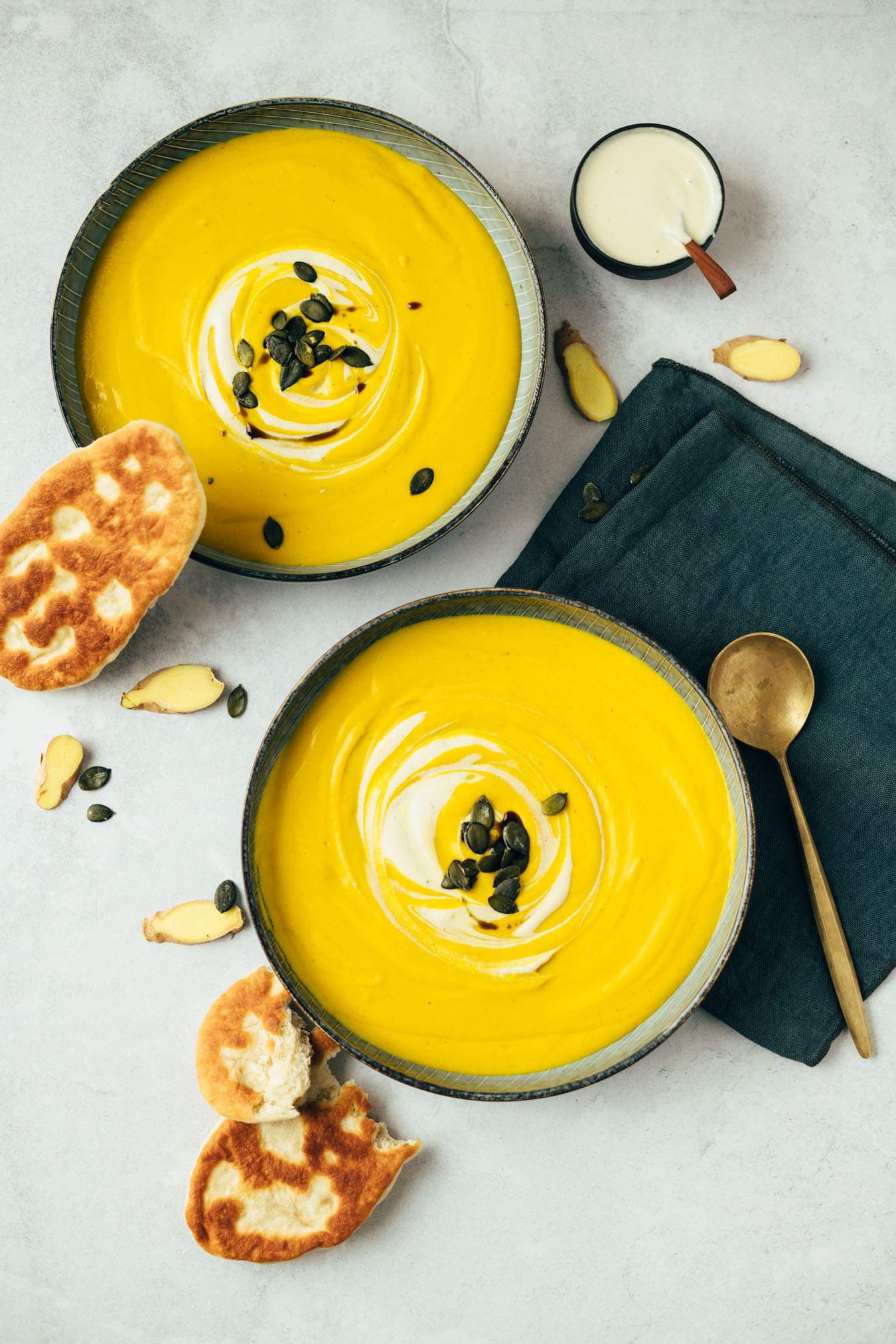 Pumpkin soup with ginger cream (15 minutes) recipe