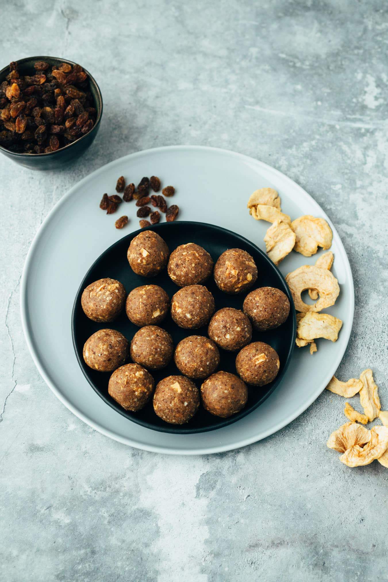 Bliss Balls Bratapfel Style (15 Minuten)