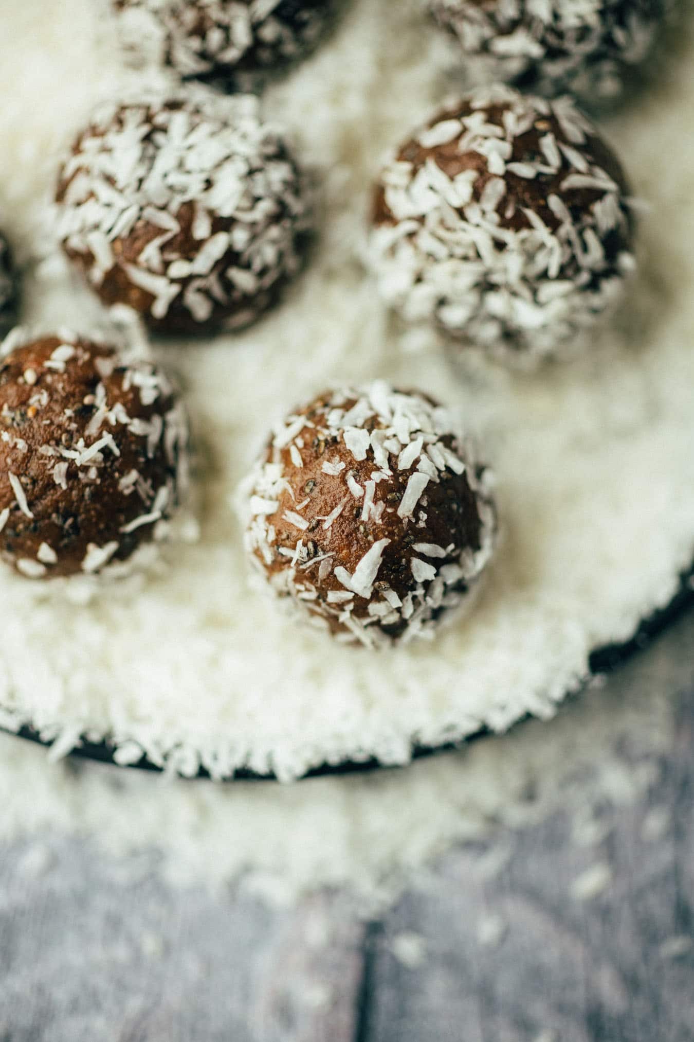 Energy Balls mit Walnüssen und Zimt (15 Minuten)