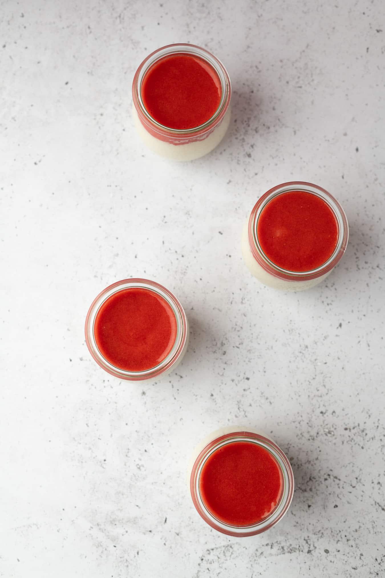 vegan panna cotta with strawberry sauce (5 ingredients) recipe