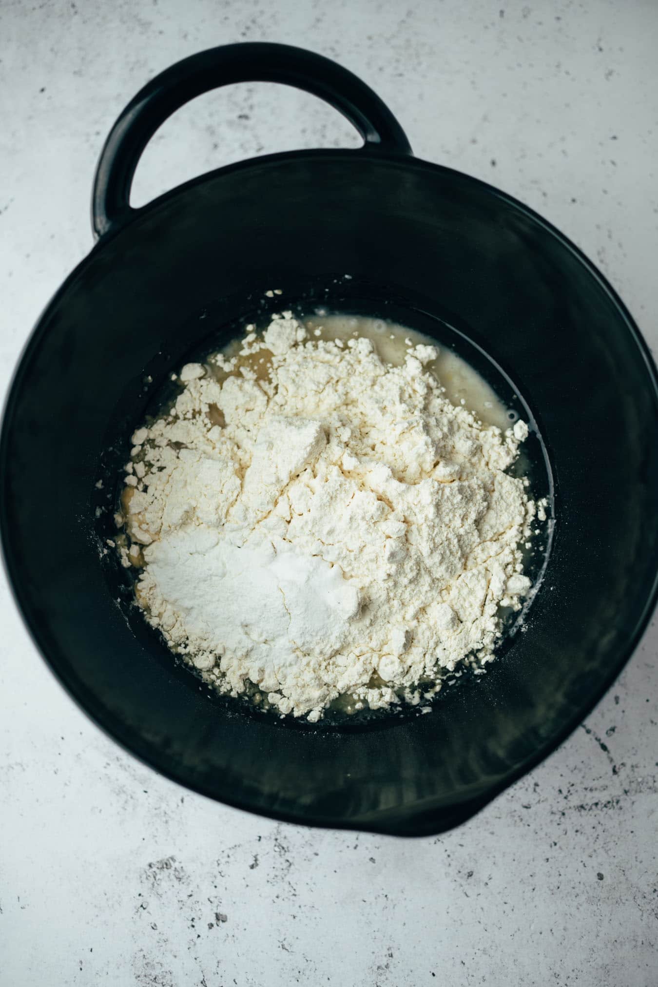 Einfacher Rührkuchen mit Chocolate Chips — VEGANE VIBES