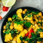 einfaches Blumenkohl Curry mit Spinat