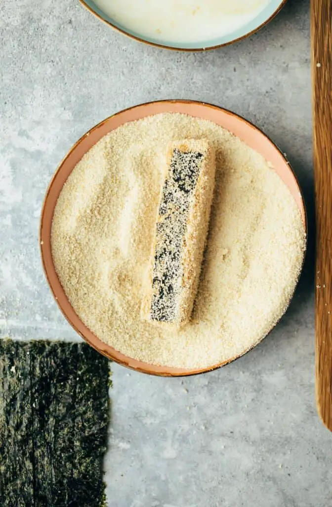 Veganer Fisch Burger mit Cashew-Remoulade — VEGANE VIBES Veganer Fisch Burger mit Cashew-Remoulade — VEGANE VIBES