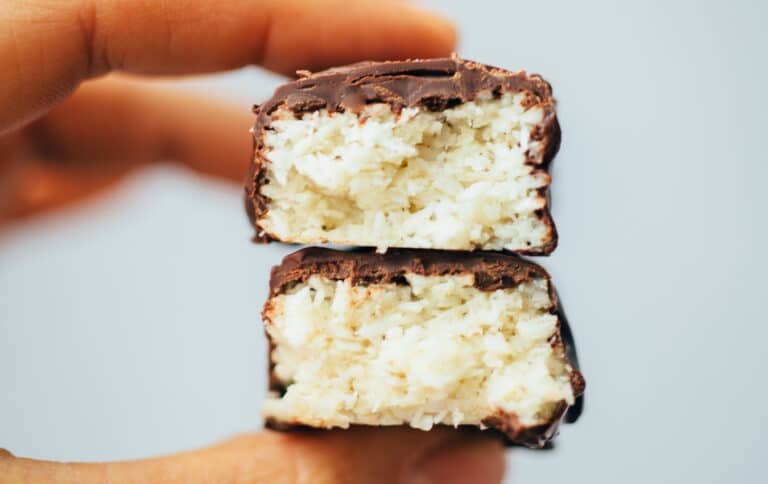 Einfache vegane Bounty Riegel