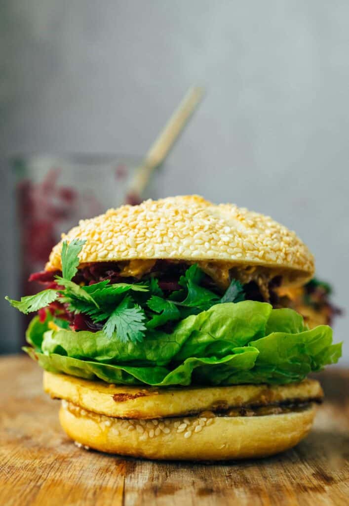 Erdnussbutter Tofu-Burger (30 Minuten) 