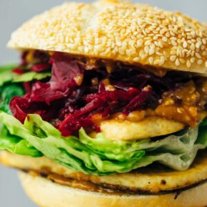 Erdnussbutter Tofu-Burger (30 Minuten)