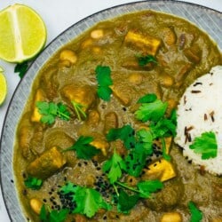 Einfaches Spinat Curry Palak Paneer (30 Minuten)