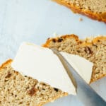 einfaches veganes Osterbrot