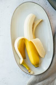 Roher Bananensplit 5 Minuten vegane Vibes 1 - vegane Rezepte