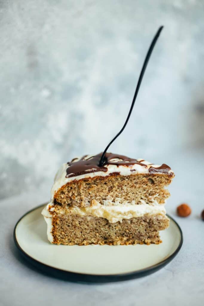 Chocolate banana cake with cashew frosting