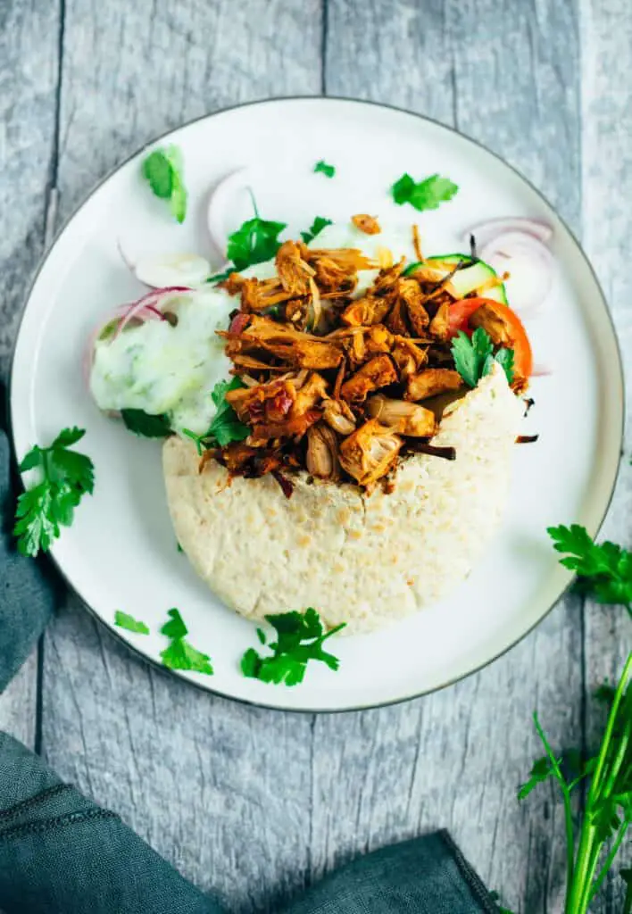 Vegan gyros sandwich with jackfruit