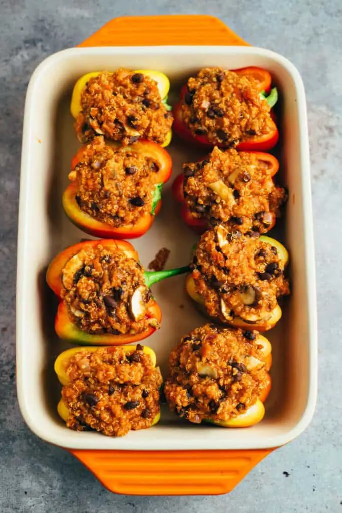 Stuffed peppers with quinoa