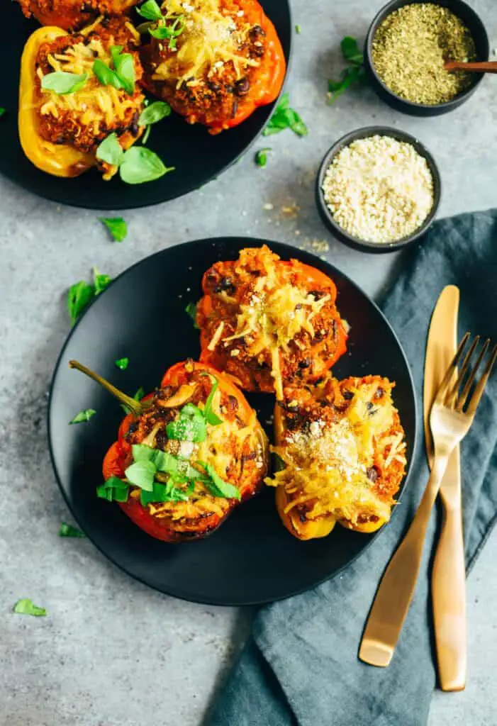 Stuffed peppers with quinoa