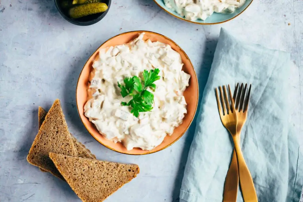 Creamy meat salad with jackfruit