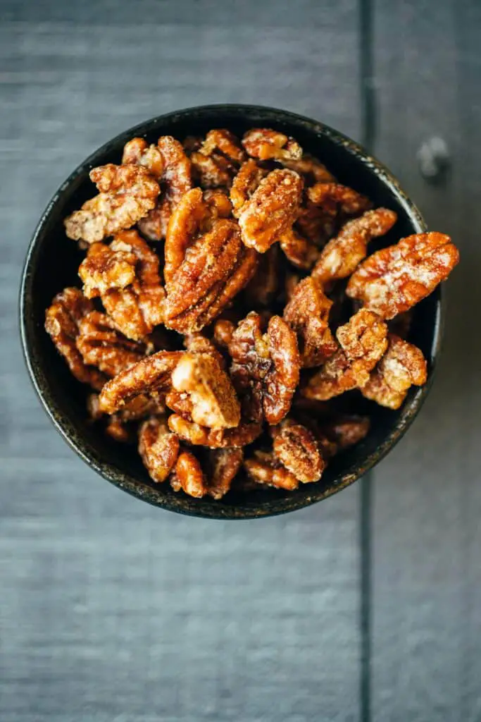 Caramelize pecans simply