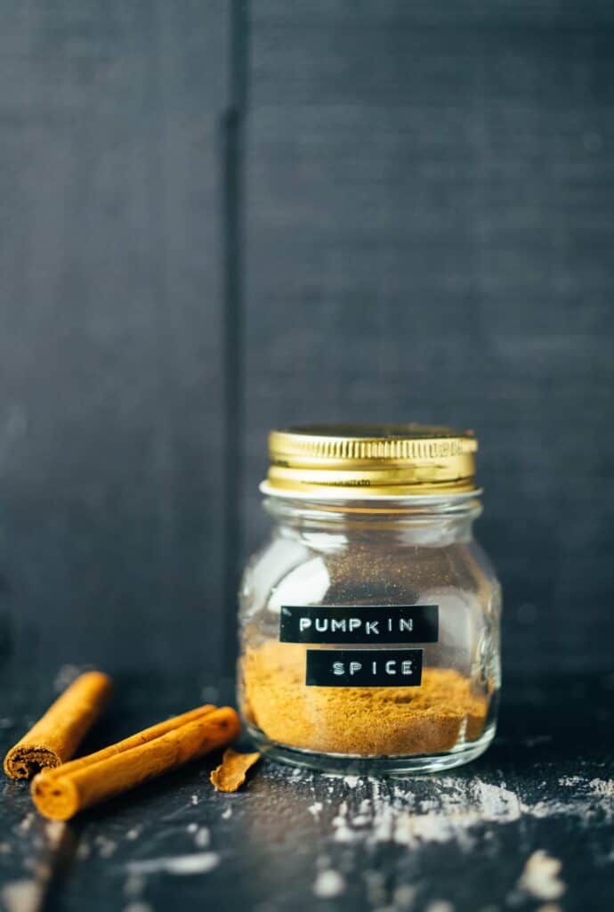 Make Pumpkin Pie Spice yourself - HOW-TO