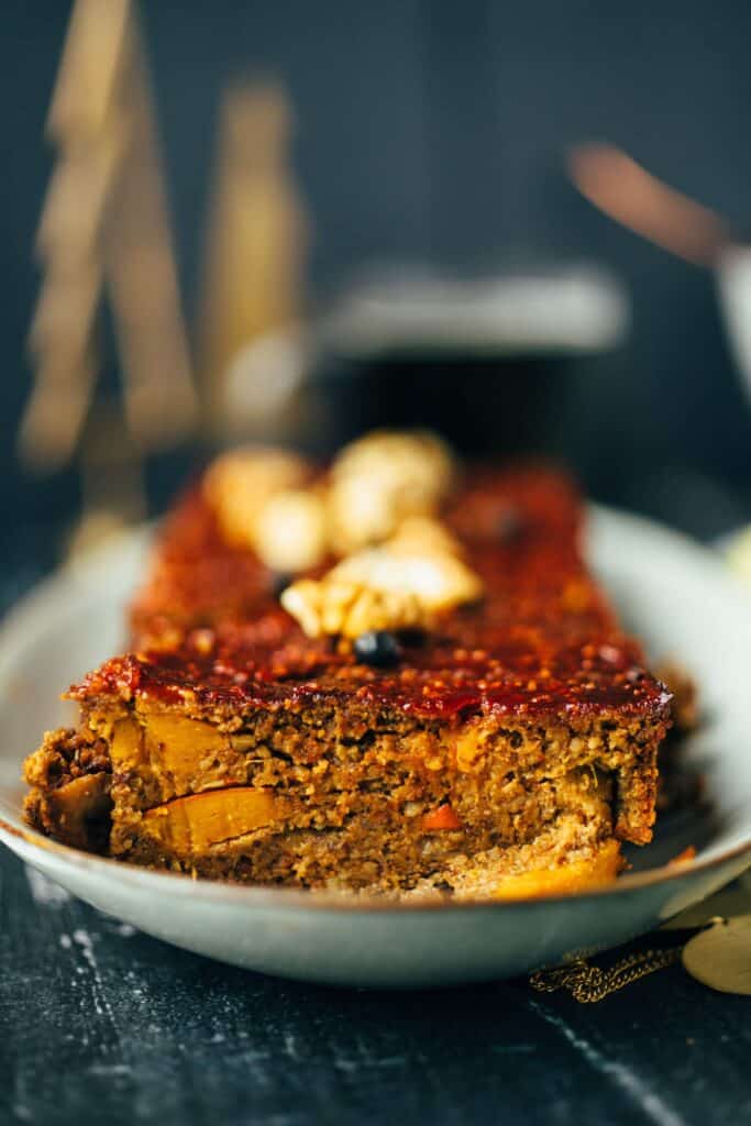 festive nut roast with glaze