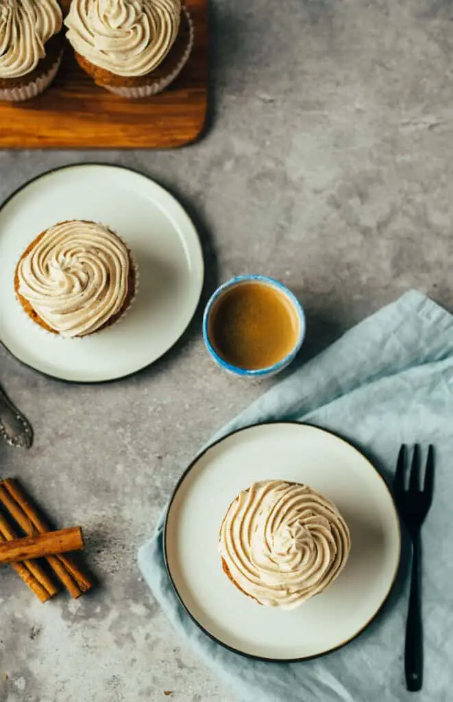 Gingerbread cupcakes (vegan)