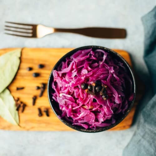 Winterlicher Rotkohl mit Apfel (vegan)