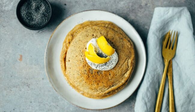 Mohn-Zitronen Pancakes (ölfrei)